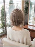 蒲郡で人気の大人外ハネボブ｜透明感ベージュカラー