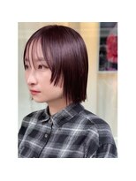 スイウ(suiu) 艶ボルドーブラウン×ミニボブ
