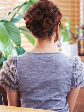 美容室クローバー 新小岩店(clover) ≪≪落ち着きのある大人のアップアレンジスタイル≫≫【新小岩】