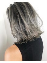 アヴァンス 光明池店(AVANCE.)&nbsp;外国人風☆シルバーバレイヤージュ