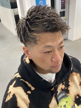 レックス 中野(rex) フェードカット/ハイライトスタイル［中野／中野駅］