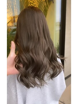 ヘリム(HELIM) 【石川尚之】大人可愛いナチュラルベージュ