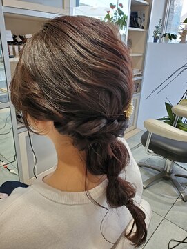 フェイバリット ビューティ ヨシミ(Favorite Beauty YOSHIMI) ふんわり玉ねぎヘア