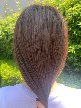 バズ(BUZZ) 透け感たっぷりの王道ブラウン!(BUZZさの)