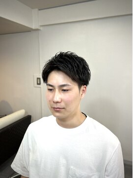 ルカル(Rukar) ツーブロック アップバング 2wayスタイル