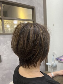 フェリテ 柏(Ferite) ショートウルフハイライト