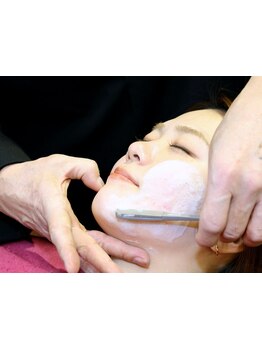 【印象に差が出る♪】清潔感×美しさを引き出すシェービング★女性のシェービングも大歓迎♪