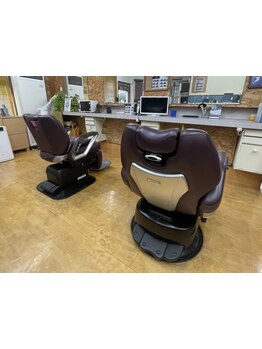 【飾磨】メンズカット+眉カット☆お手頃価格だから毎月通えて、いつでもカッコよく！清潔感のある印象に◎