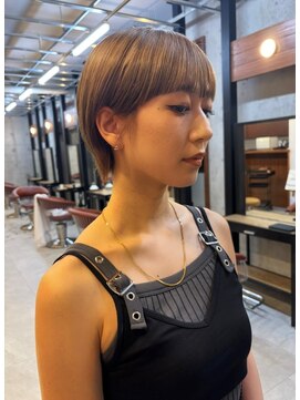 アンバー(AMBER) マッシュベージュ