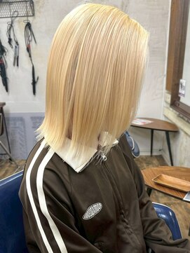 ラウラアンドロー(LAURA&RO) 【ゴールドベージュ】