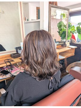 ヘアークリエイト マァーノ(Hair create mano) 白髪ぼかし