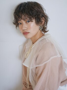 ヘアーアイストゥーレ(HAIR ICI TRE) シャギーウルフ×モードアッシュ×カジュアルミディ20代30代