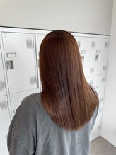 【縮毛矯正】薬剤に対するこだわり☆新発想！97％TR成分の薬剤を使用しクセを伸ばします☆酸性ストレート☆