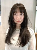 オリーブグレージュ×レイヤー