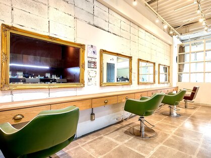 アーサス ヘアー サローネ 五井店(Ursus hair salone by HEADLIGHT)の写真