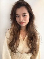 ヴェイン(VEIN)&nbsp;イルミナカラー　小顔　オリーブカラー　セミウェットウェーブ