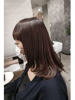 エム(em)&nbsp;縮毛矯正スタイル