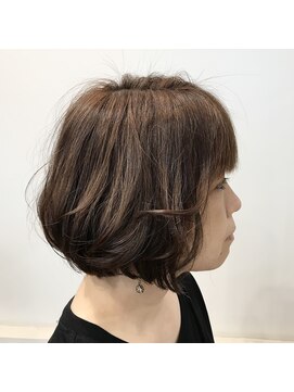 リップス ヘアー(Lips hair) 優しい印象のボブスタイル♪