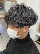 フィフス 原宿(fifth)&nbsp;波巻きスパイラルツイストスパイラルパーマツーブロックマンバン