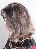 アッシュバレイヤージュ_くびれヘアツートンカラー_ba283801