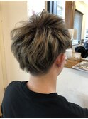 アッシュベージュ