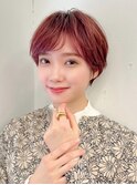 大人フェミニンなショートパーマ