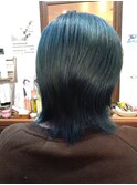 碧い髪色へ