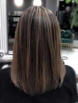 レヴェリー(REVERIE)&nbsp;#ダブルカラー#ケアブリーチ#バレイヤージュ