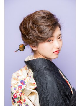 ココロ(HAIR CoCoro relaxation) 和風夜会巻き