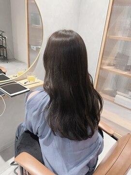 リーシュ(Re:sh) オリーブアッシュカラー/透明感