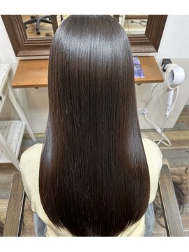 ニーノ(Nino) 艶々カラー/縮毛矯正/白髪染め/髪質改善/30代/40代