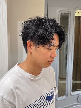 アシャドットオム(asha.HOMME) アップバングパーマ