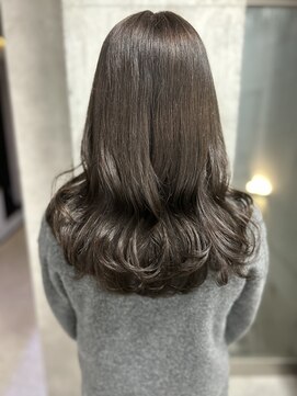 ルノン(LUNON) ホワイトグレージュミニウルフチェリーブラウンデジタルパーマ