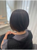 イヤリングカラー×ショートボブ