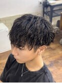 メンズ縦落ちツイストスパイラルパーマ 刈り上げマッシュパーマ