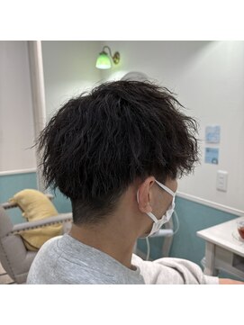 "縦落ち"ツイストスパイラルパーマ