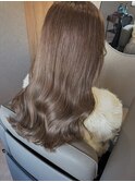 ベージュカラー