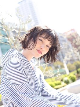 レッドライン(REDLINE)の写真/【三宮駅徒歩3分】髪質やクセ、お悩みに合わせたカットで、どんな時もお洒落でいられるスタイルをご提案♪