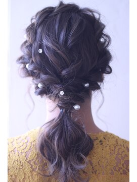 エヌドット 高井田(n.) 編み下ろし×パーティーヘアセット