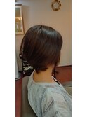 ショートボブ