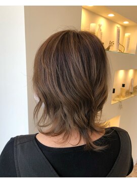 ヘアアンドライフ リー 山形北店(Re...) おしゃれな大人女性が注目するエイジングウルフヘア☆