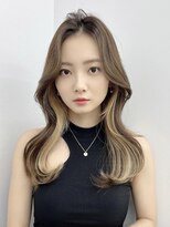 ロンプ(romp)&nbsp;くびれる韓国風レイヤー 【20代.30代】【Satoru】