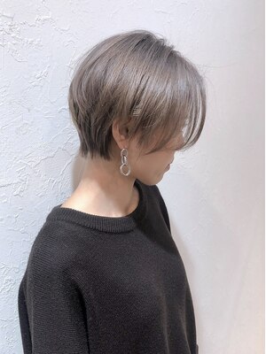 透け感カラー・ハイライト・Wカラー♪センス抜群のStylistがお客様のなりたいイメージに合わせてご提案☆