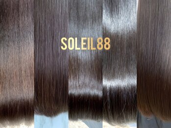 ソレイユハチジュウハチ(SOLEIL88)の写真/思わず触れてみたくなるような艶やかな仕上がり!《SOLEIL88》のトリートメントでダメージ知らずの美髪へ☆
