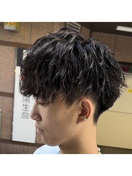 ウェーブ(WAVE) 縦落ちパーマ/無造作パーマ/ツイストスパイラル/ツイスパ/緩め