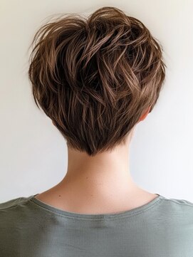 アルトリスト(Altruist Aging×HAIR&SPA) ★ダークアッシュ大人ガーリーボブ着物似合わせカット/髪質改善