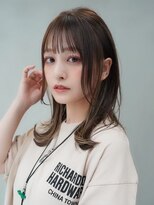 ギークス(GEEKS)&nbsp;【GEEKS渋谷】顔周りレイヤー/アッシュベージュ/冬カラー/透明感