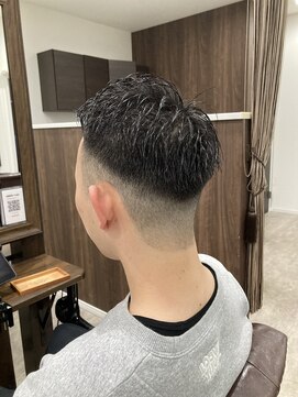 ミミックヘアー(MiMic hair) フェードカット、メンズカット