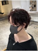 チェリーレッドニュアンスパーマハンサムショートフェザーカット