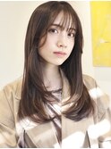 ミディアムレイヤーブラウンベージュ顔まわりレイヤーシースルー